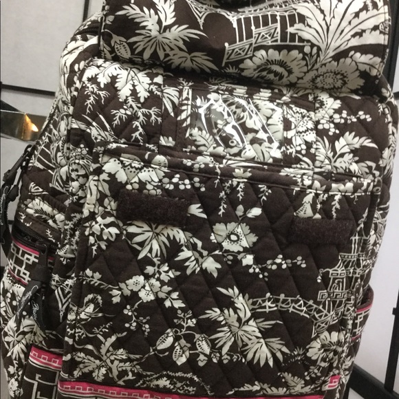 Backpack - Picture 2 of 8